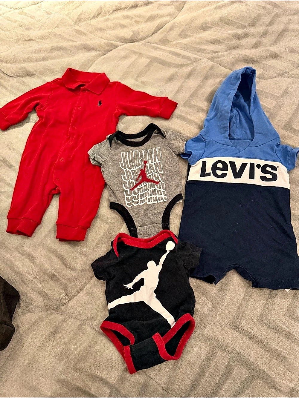 Levi's Baby Bodysuit Bundle Blue & Red Baby 3M